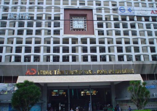An Dong Market in Saigon – Good Place For Craft Wholesaler