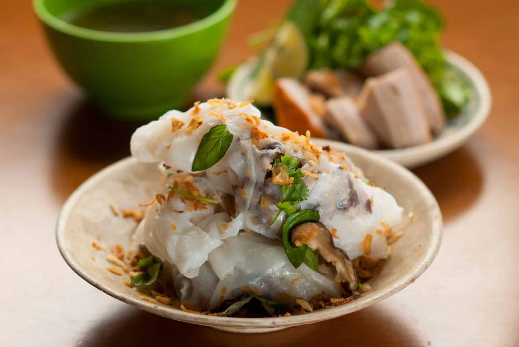 Banh Cuon - Stuffed pancake