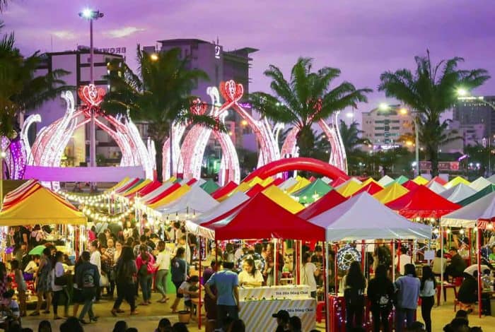Top 5 Best Markets in Danang, Vietnam You Should&hellip;