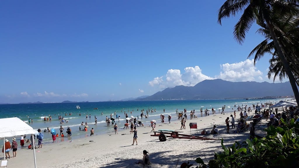 Best Time to Visit Doc Let Beach