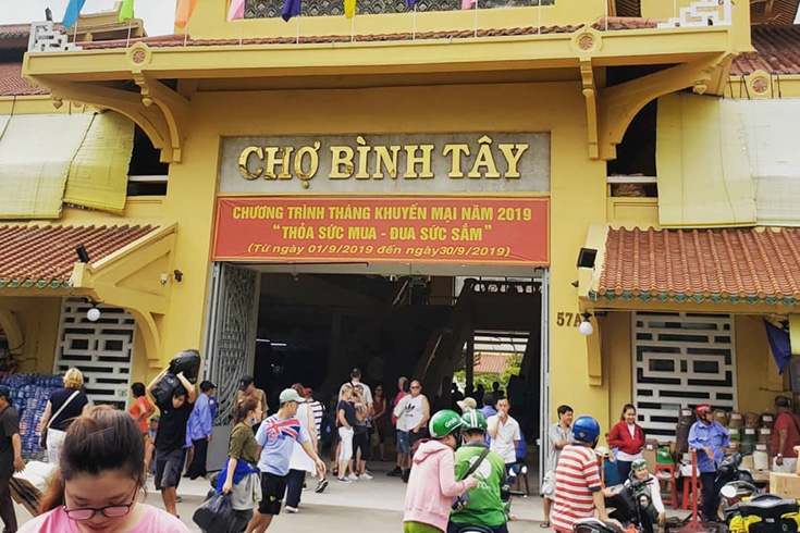 Binh Tay market - Best markets in Vietnam