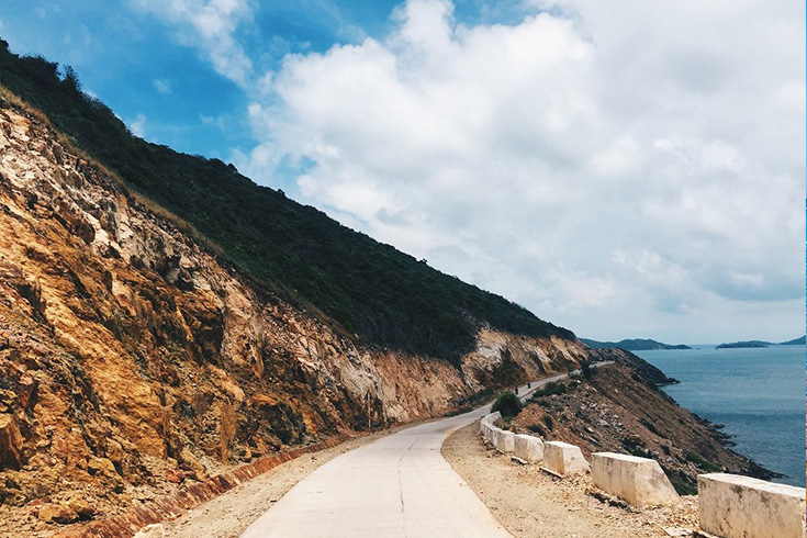 Coastline of Nam Du island