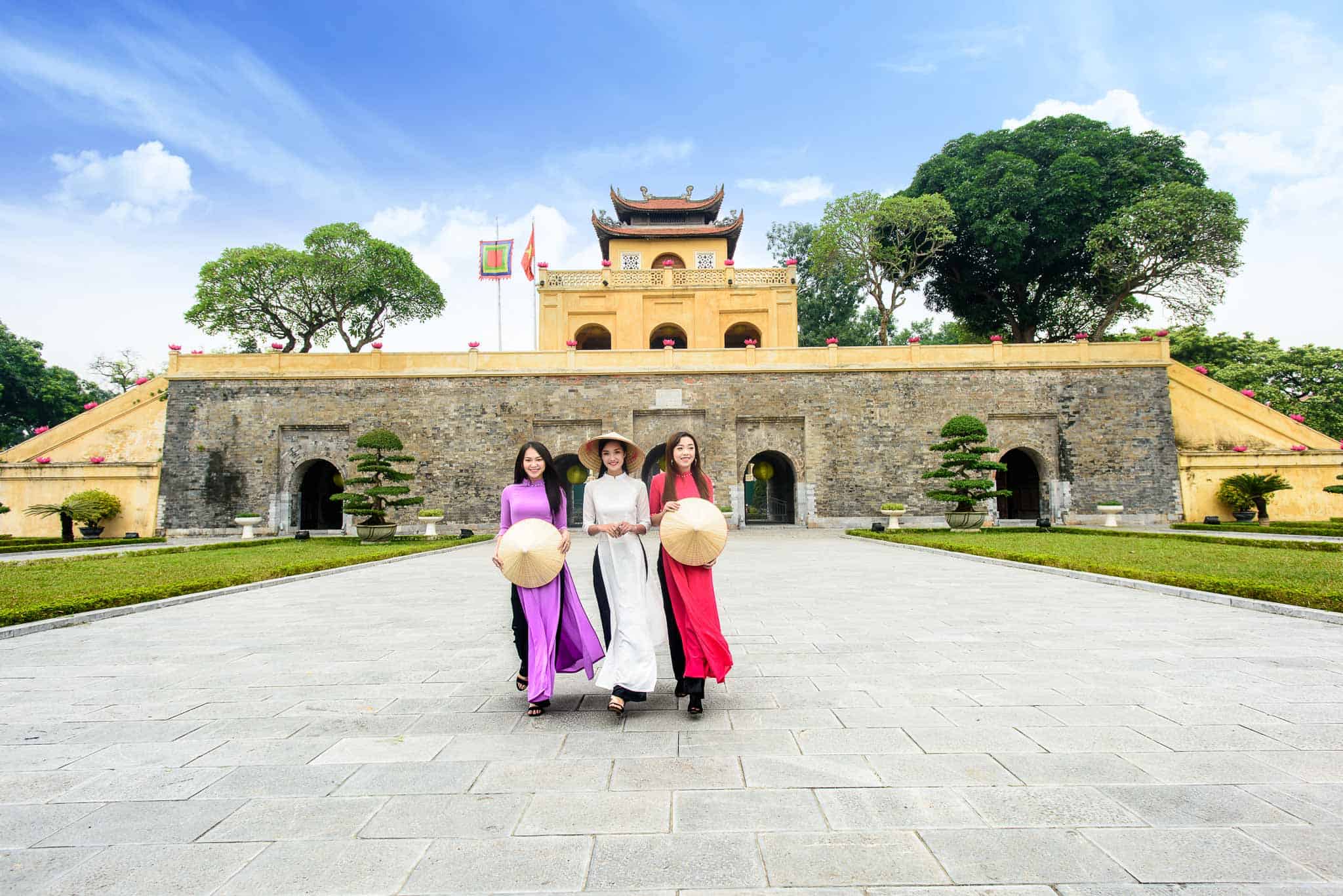 Cultural values of imperial citdel of Thang Long