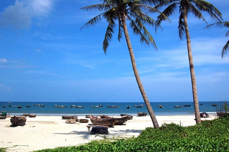 Enjoy Non Nuoc beach