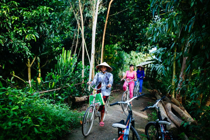 Getting around Mekong Delta by bicycle