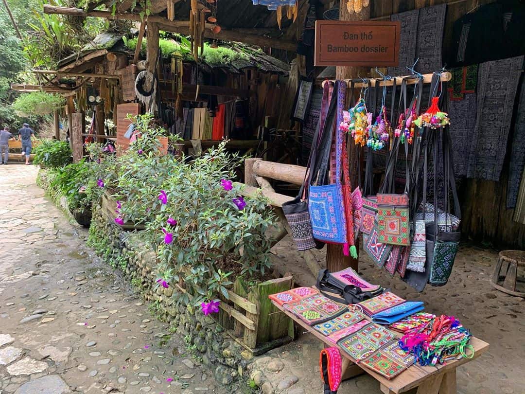 Handicraft in Cat Cat village