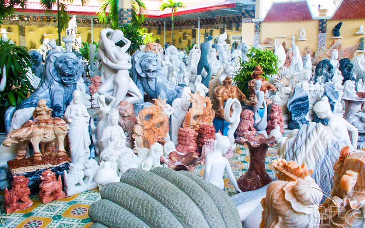 Non nuoc fine arts village