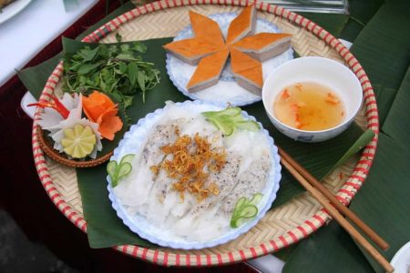 Hanoi Motorbike Night Street Food Tour: Nightlife and Night Food