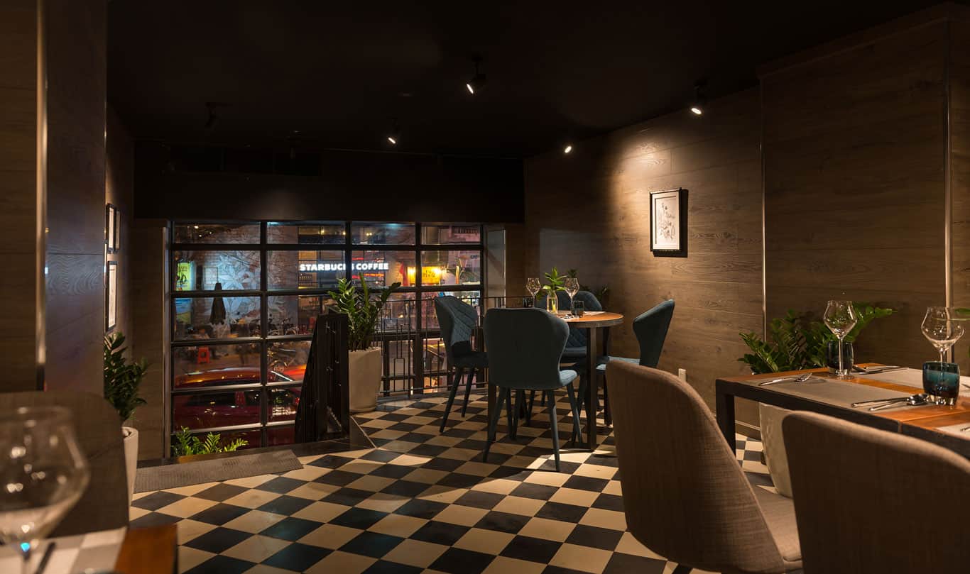 Inside The Garlik restaurant