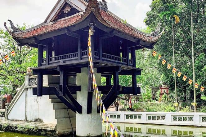 10. One Pillar Pagoda, Hanoi