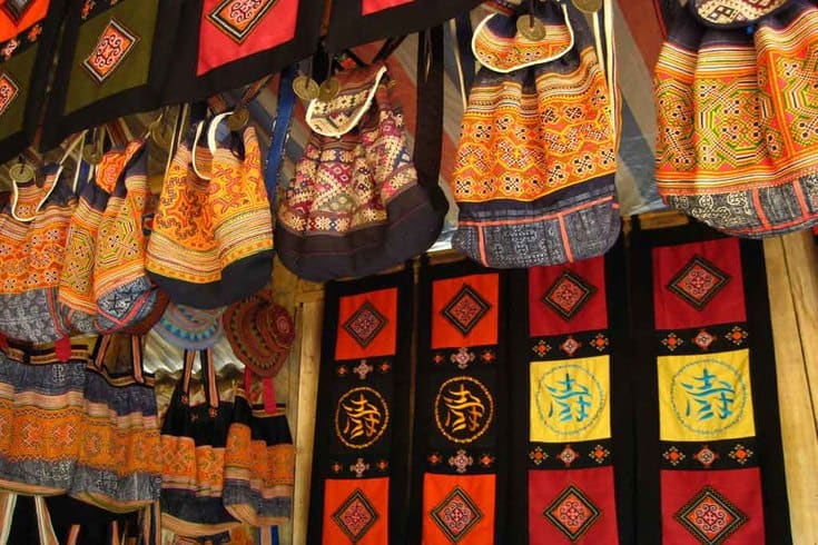 Sapa brocade shop