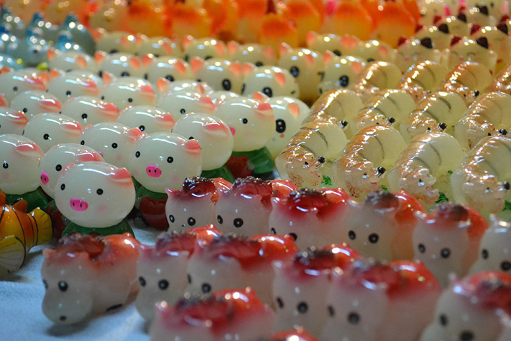 souvenirs at Hanoi weekend night market