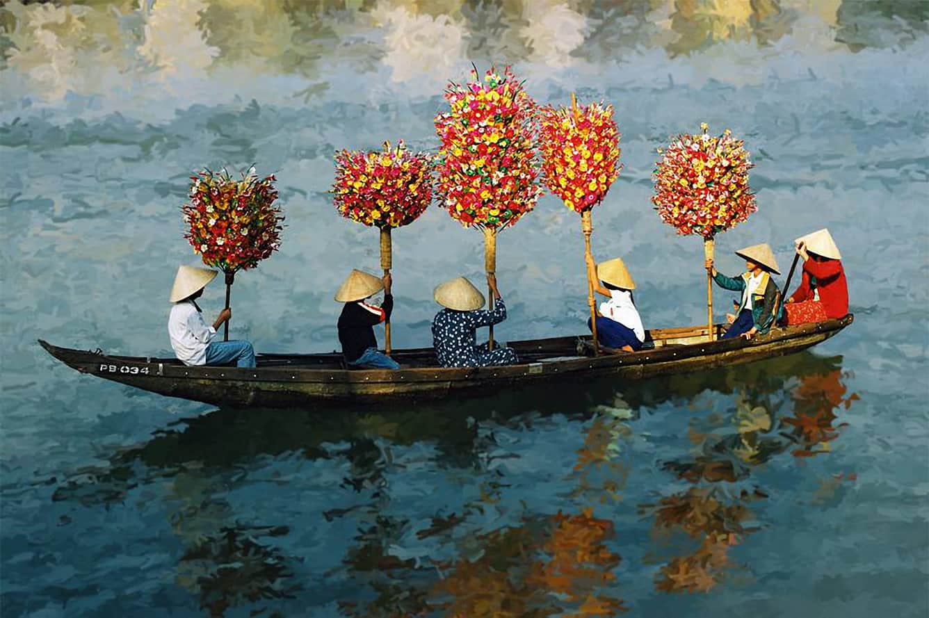 Thanh Tien Paper Flowers - what to shop in Hue