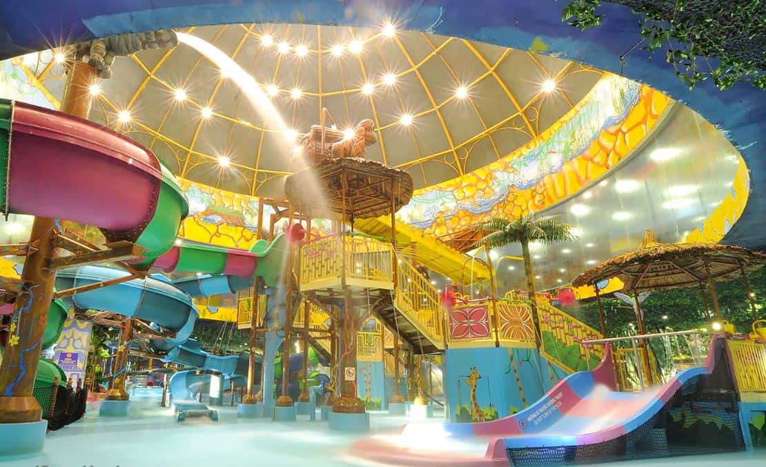 The indoor area Vinpearl land nha trang
