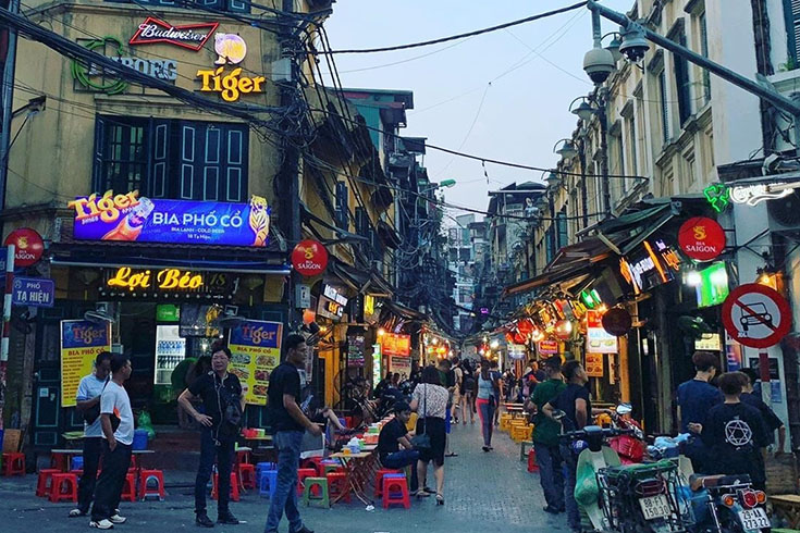 Twilight at Hanoi Old Quarter