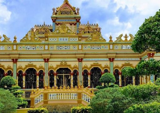 Vinh Trang Pagoda (Tien Giang)