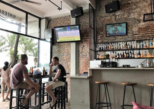 Waterfront Restaurant & Bar in Da Nang: What People Say about It
