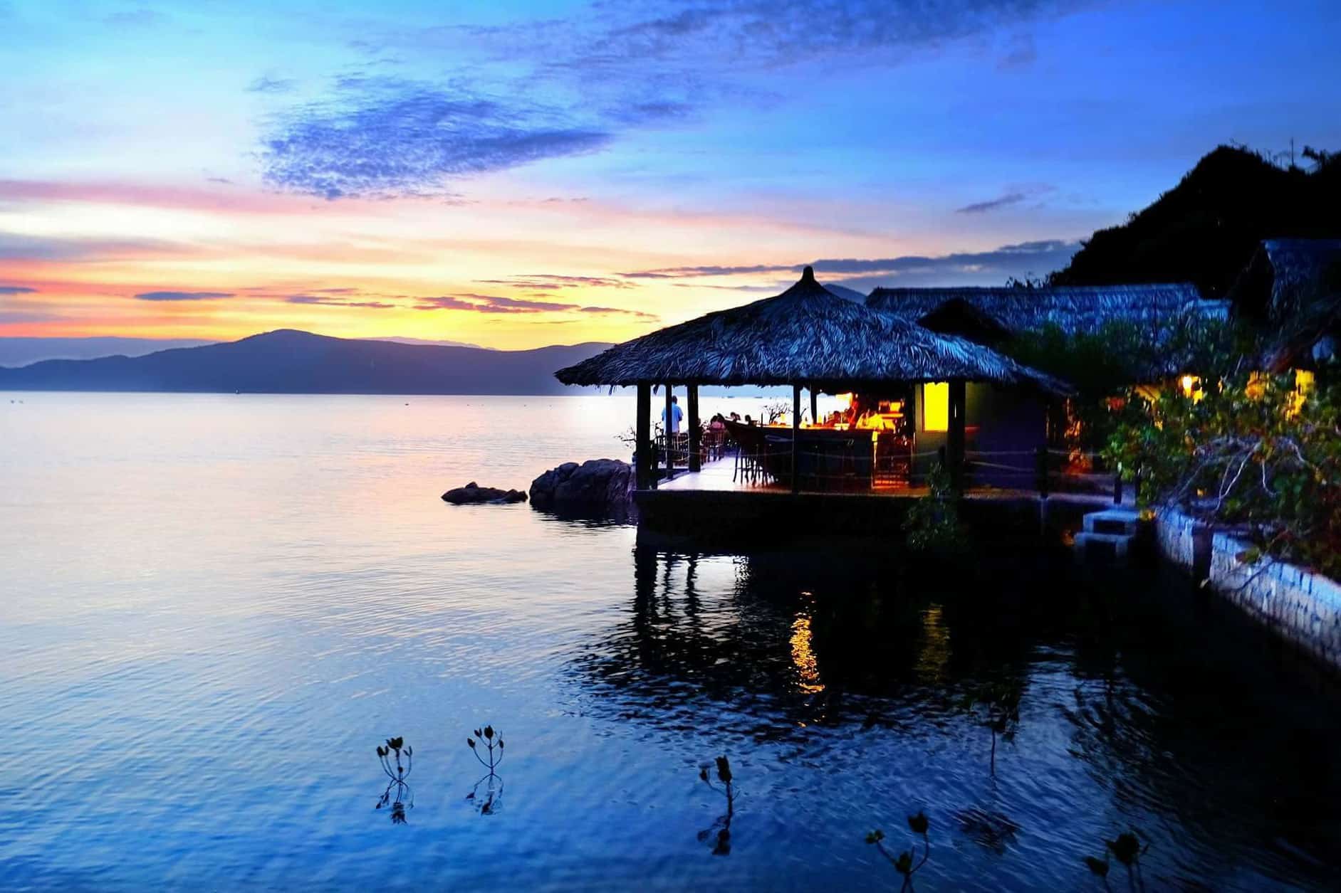 Whale island - islands in Nha Trang