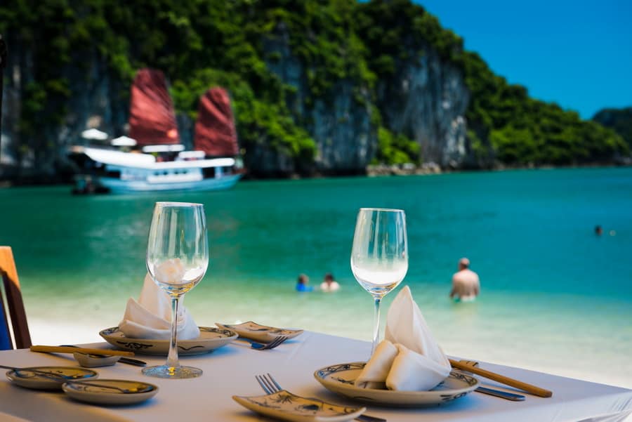 What to do in Halong in January - Swimming