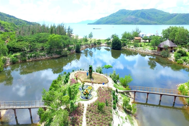 Yang Bay tour