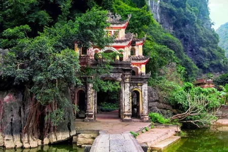 Halong Bay-on-land and the Citadel
